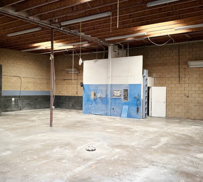 3265 Van Buren Blvd, Riverside, CA à louer Photo intérieure- Image 1 de 3