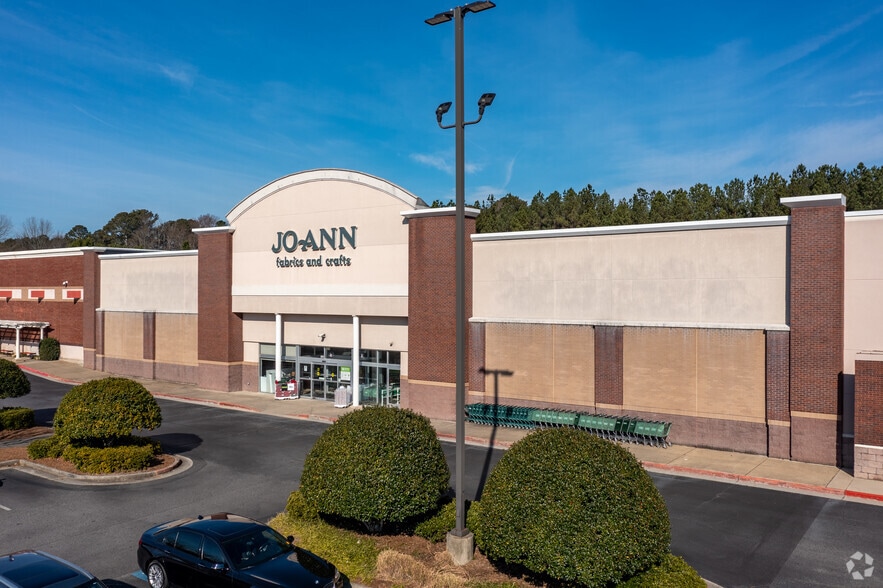 965 North Point Dr, Alpharetta, GA for sale - Primary Photo - Image 1 of 10