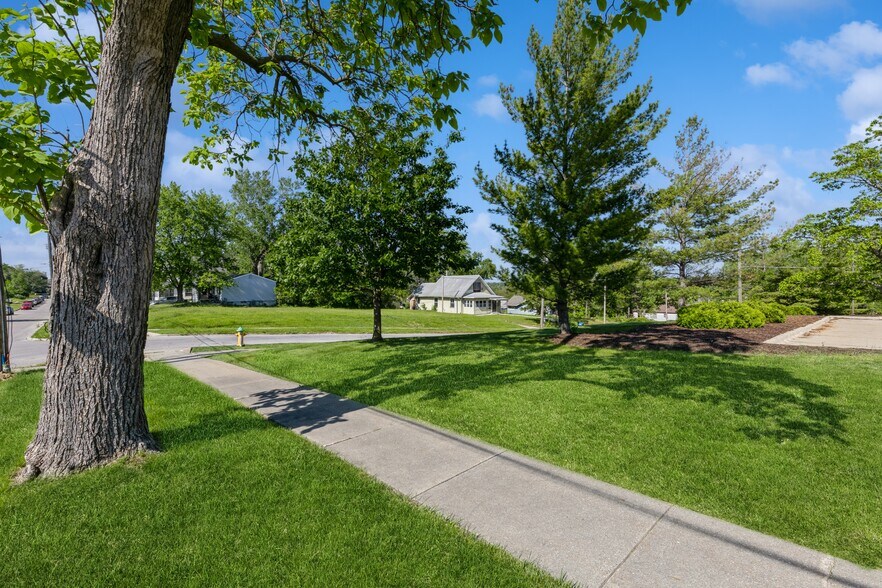 1203 & 1221 4th Street, Des Moines, IA à vendre - Photo du bâtiment - Image 3 de 24