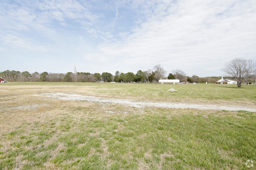 22115 Lankford Hwy, Cape Charles, VA for sale - Building Photo - Image 2 of 3