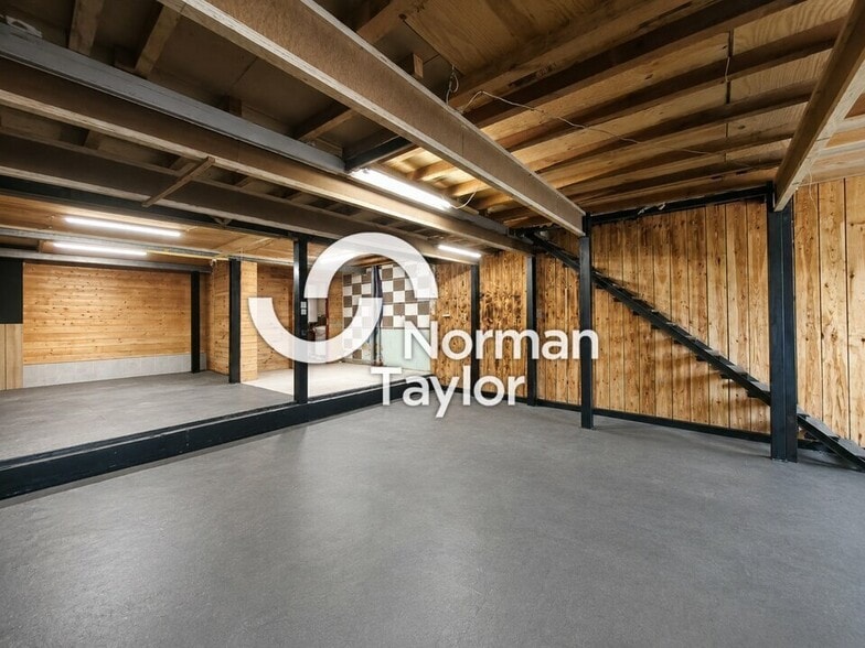 Flex in Capbreton for sale - Interior Photo - Image 1 of 5