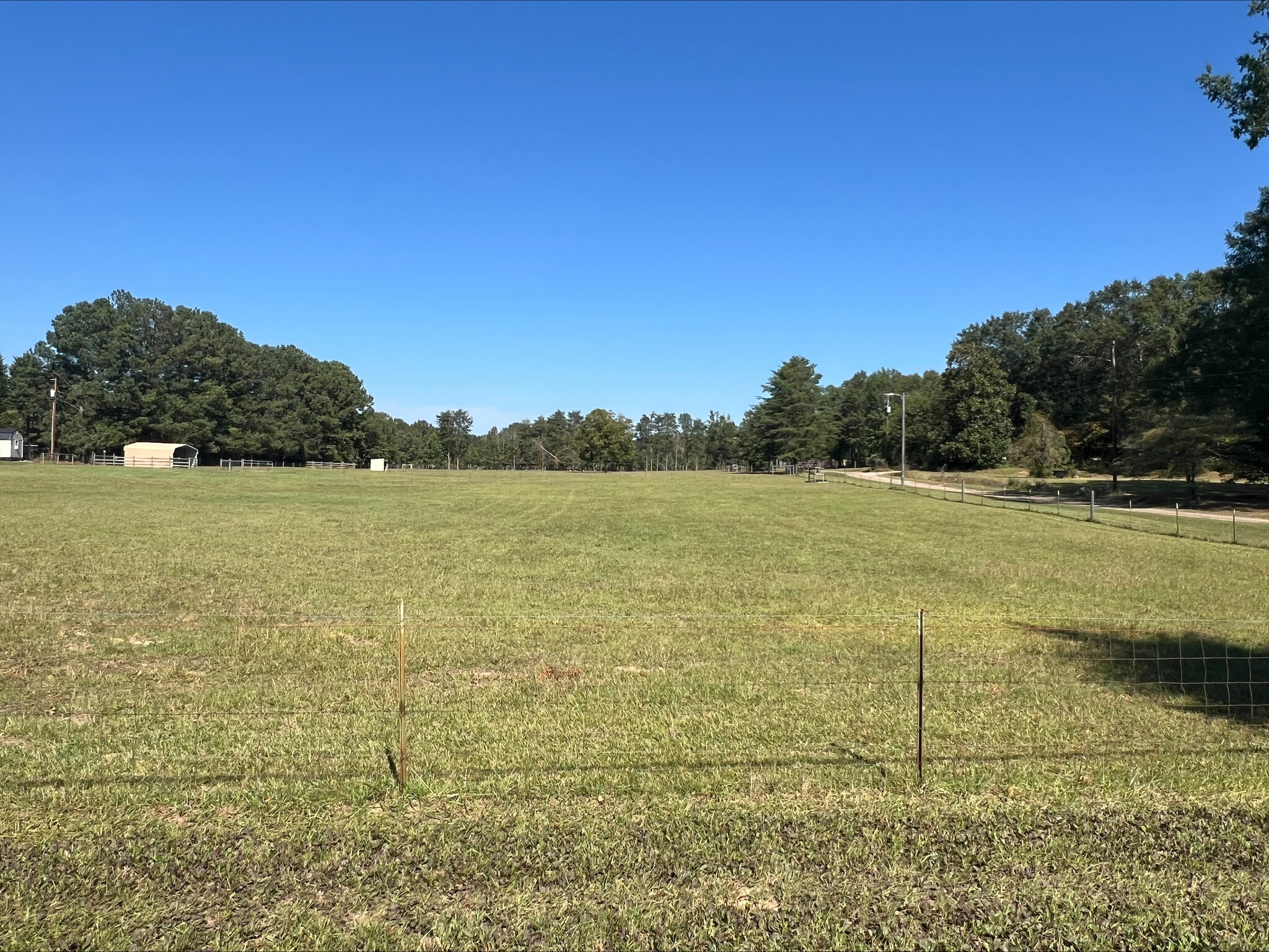 193 Pineland Meadows Rd, Belton, SC for sale Primary Photo- Image 1 of 16