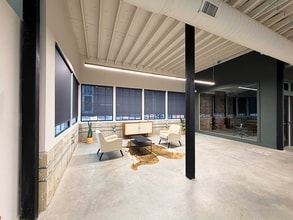 1086 N 4th St, Columbus, OH à louer Photo intérieure- Image 1 de 4