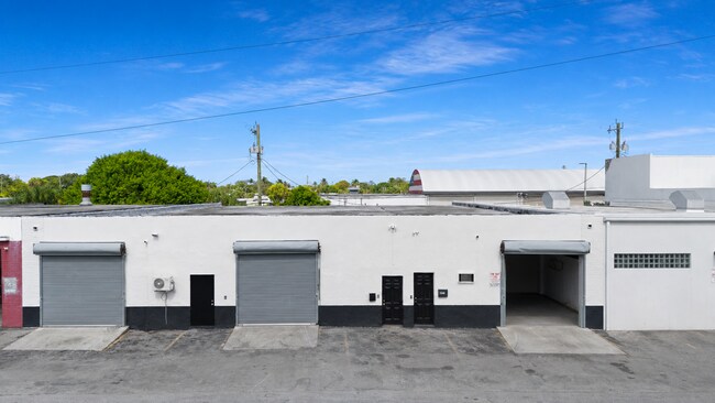 More details for 825 NW 8th Ave, Fort Lauderdale, FL - Industrial for Lease