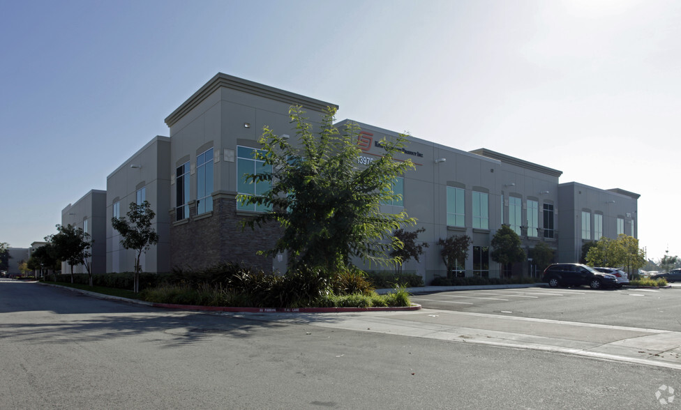 13975 Central Ave, Chino, CA for sale - Primary Photo - Image 1 of 1