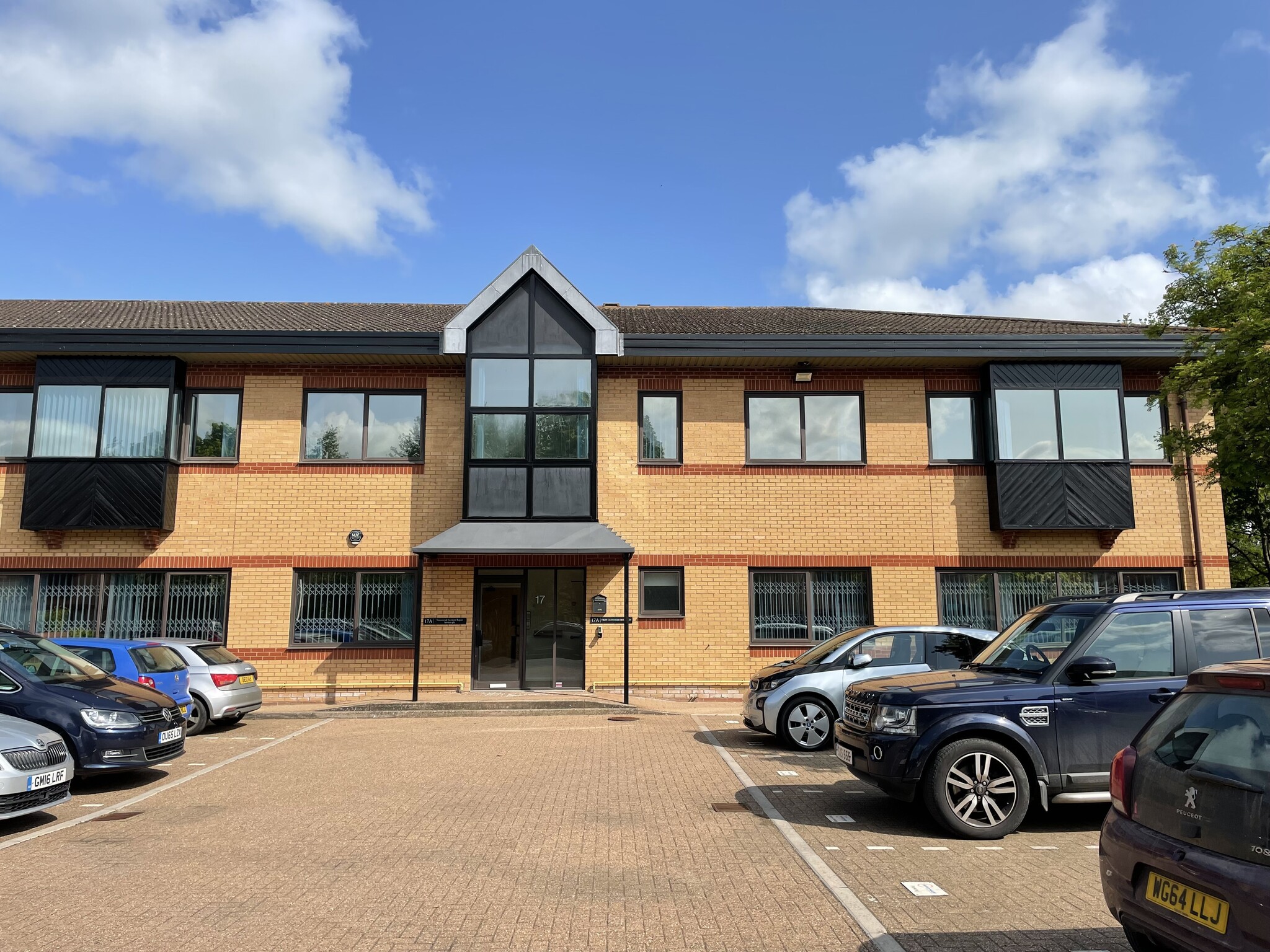 17-18 Thorney Leys Park, Witney for lease Building Photo- Image 1 of 5