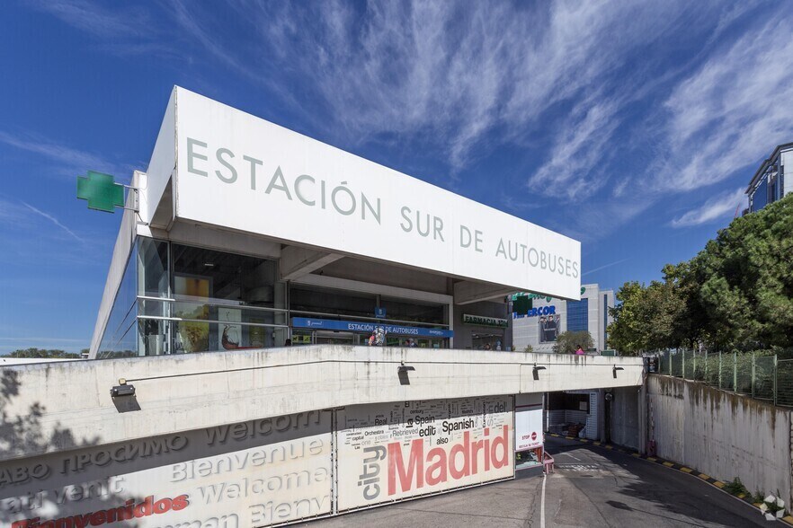 Calle Mendez Alvaro, 99, Madrid, Madrid à louer - Photo du bâtiment - Image 2 de 2