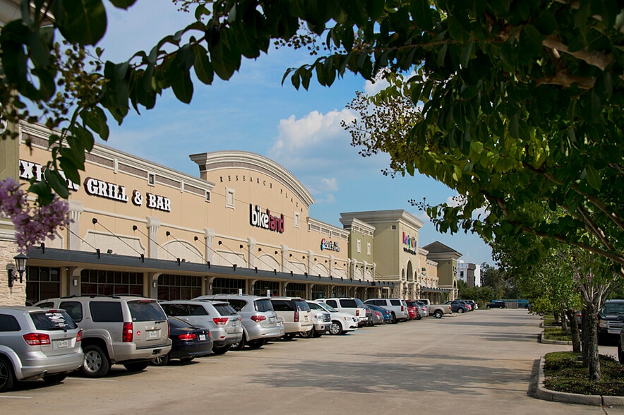 19189 N I-45, The Woodlands, TX for lease - Building Photo - Image 3 of 6