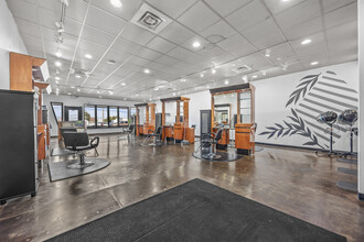 201 N Edison St, Kennewick, WA for lease Interior Photo- Image 2 of 16