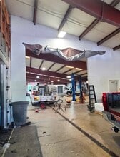 8812 Kingston Pike, Knoxville, TN for lease Interior Photo- Image 2 of 18
