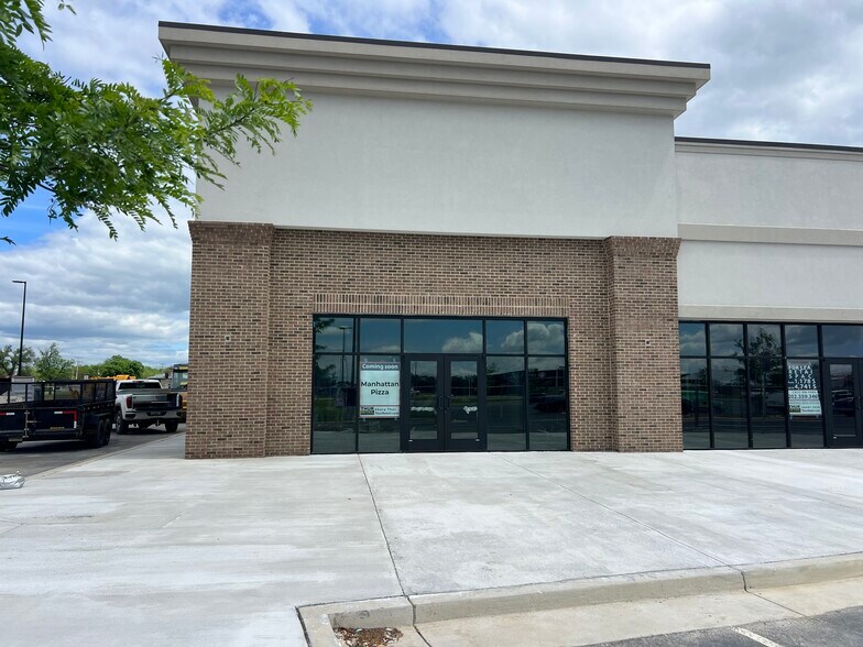 7655 Winchester Ave, Inwood, WV à louer - Photo du bâtiment - Image 3 de 11