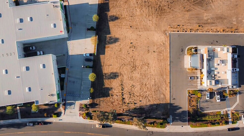 Eastman Drive, Murrieta, CA à vendre - Photo du bâtiment - Image 3 de 7