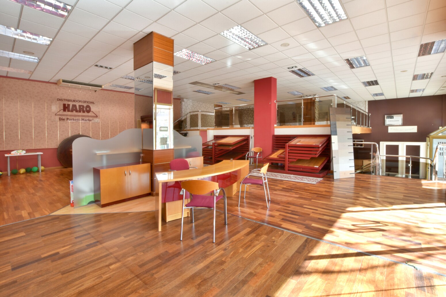 Retail in Sant Feliu de Llobregat, Barcelona for sale Building Photo- Image 1 of 35