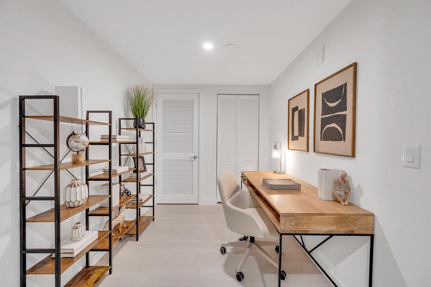 401 SW 1st Ave, Fort Lauderdale, FL à louer - Photo du bâtiment - Image 3 de 23