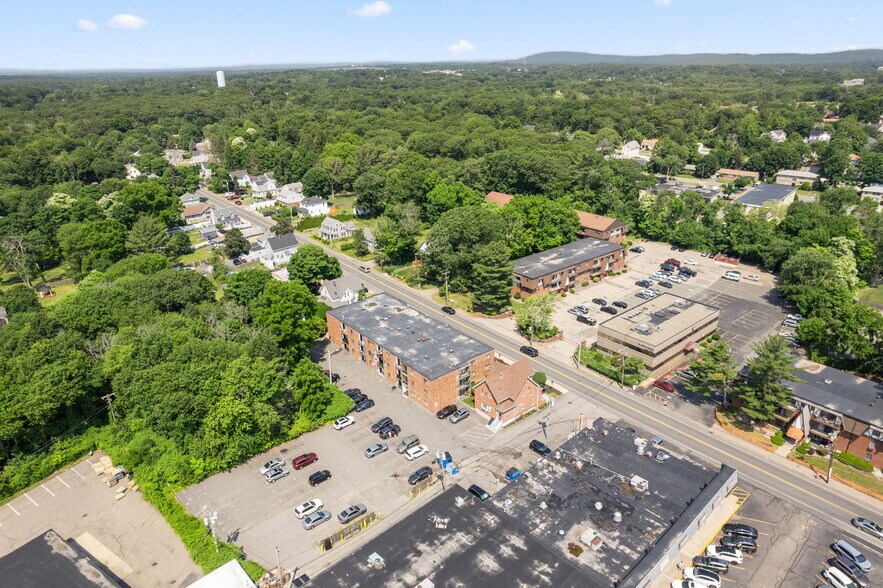 32-42 West St, Randolph, MA à vendre - Aérien - Image 3 de 21