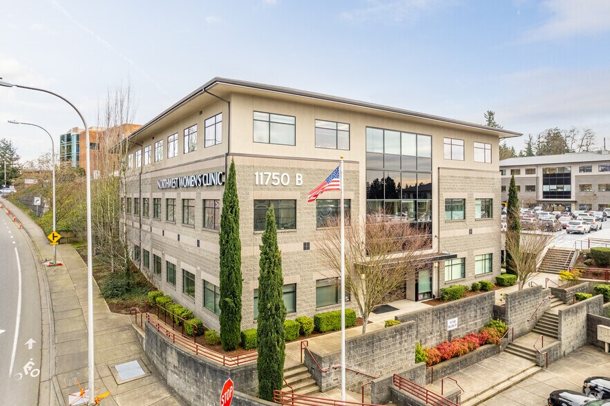 11750 SW Barnes Rd, Portland, OR à louer - Photo du bâtiment - Image 1 de 2