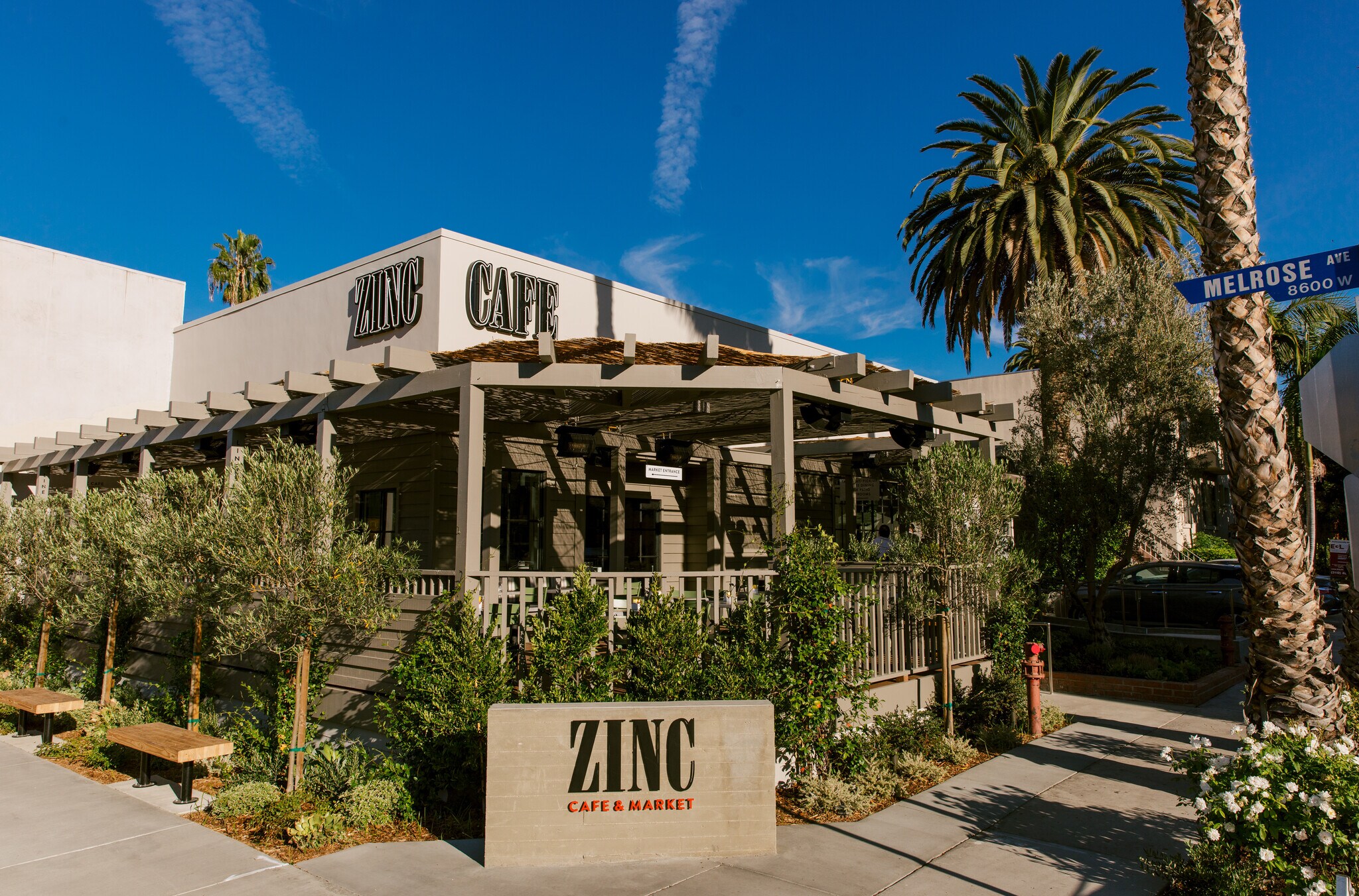 8607 Melrose Ave, West Hollywood, CA à vendre Photo du bâtiment- Image 1 de 1