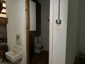 More details for Rúa Andrés Gaos, 24, A Coruña - Retail for Lease