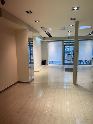 Plus de détails pour Commerce de détail à vendre