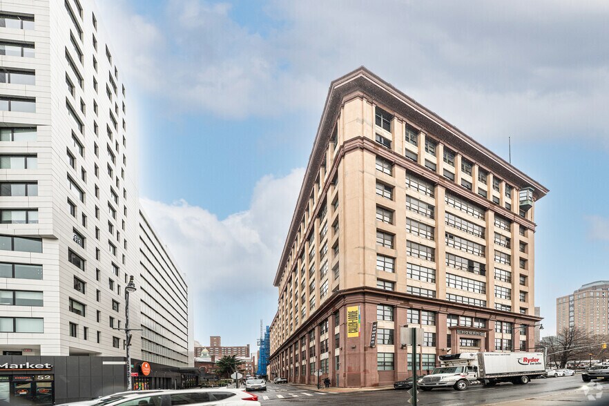 25 Chapel St, Brooklyn, NY for lease - Building Photo - Image 3 of 6