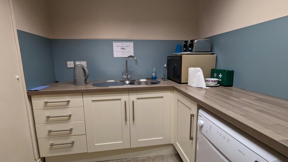 Clarence St, Leamington Spa à louer - Photo du bâtiment - Image 3 de 12