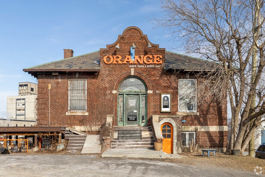 290 City Centre Av, Ottawa, ON à louer - Photo du bâtiment - Image 2 de 2