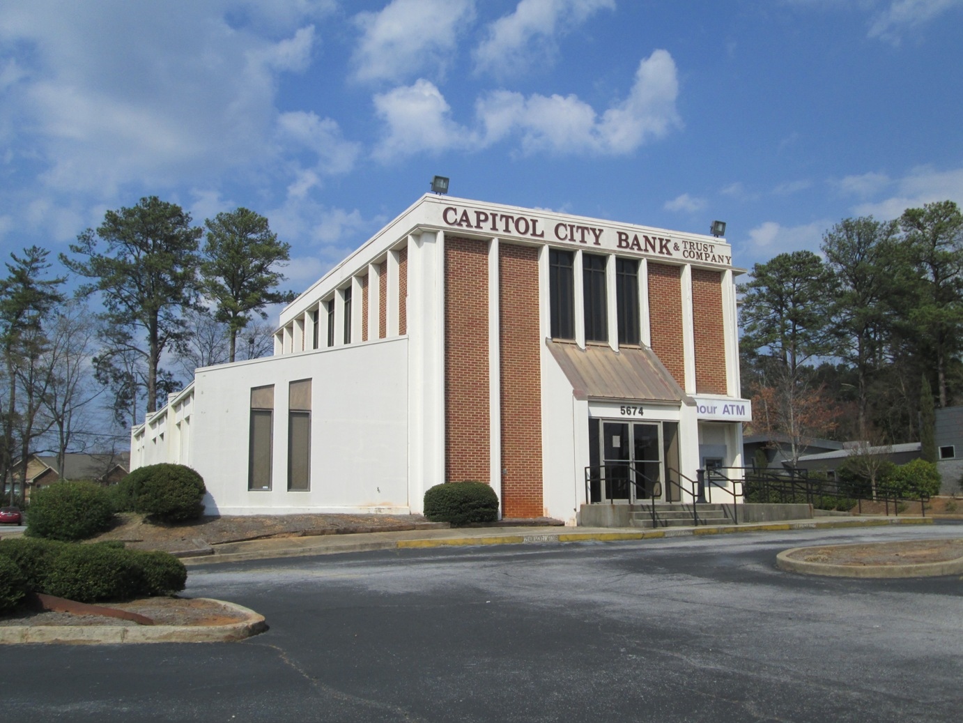 5674 Memorial Dr, Stone Mountain, GA à vendre Photo du bâtiment- Image 1 de 1