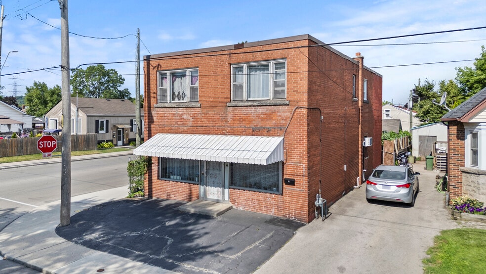 125 Tolton Ave, Hamilton, ON à louer - Photo du bâtiment - Image 3 de 16