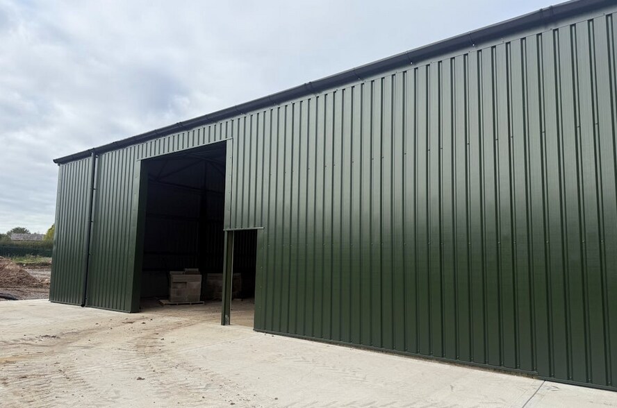 Moss Side Ln, Warrington à louer - Photo du bâtiment - Image 3 de 7