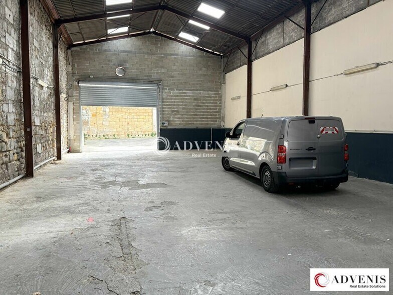 Flex in Bordeaux for sale - Building Photo - Image 1 of 8