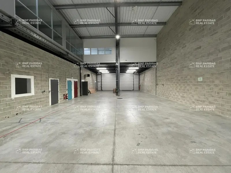 Flex in Collégien for sale Building Photo- Image 1 of 6