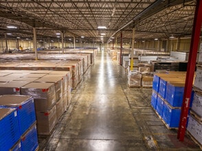 4200 39th Ave, Kenosha, WI for lease Interior Photo- Image 1 of 2