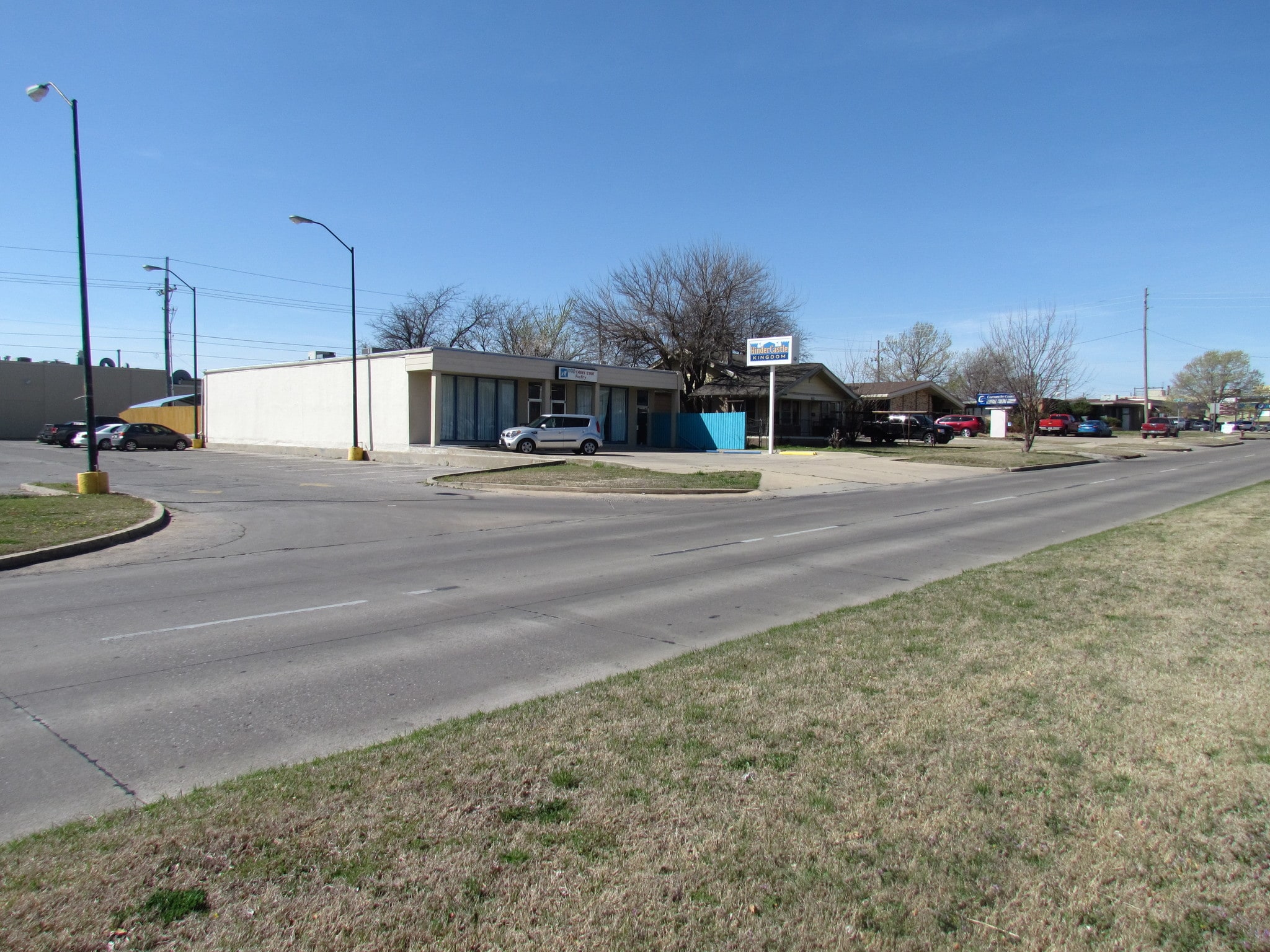 910 W Gore Blvd, Lawton, OK for sale Building Photo- Image 1 of 1