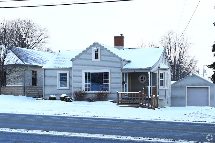 150 Youngstown Hubbard Rd, Hubbard, OH à vendre - Photo principale - Image 1 de 1