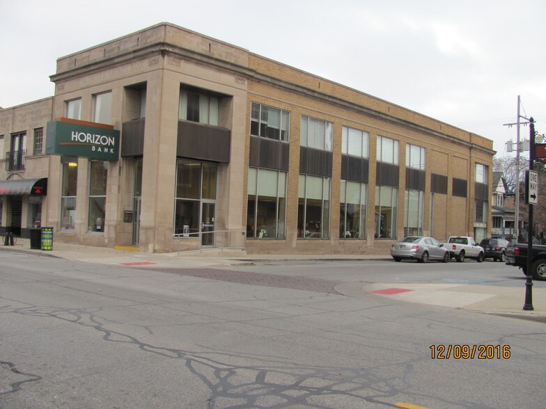 1321 119th St, Whiting, IN à louer - Photo du bâtiment - Image 2 de 2