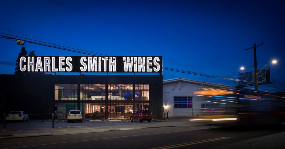 1136 S Albro Pl, Seattle, WA for sale - Building Photo - Image 2 of 12