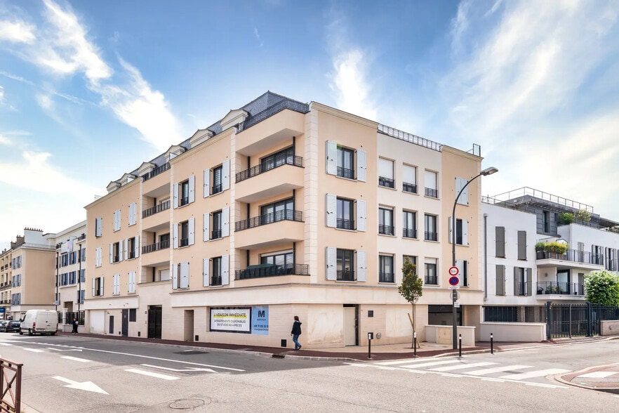 21 Avenue Du Général De Gaulle, Maisons-Laffitte for lease - Building Photo - Image 2 of 4