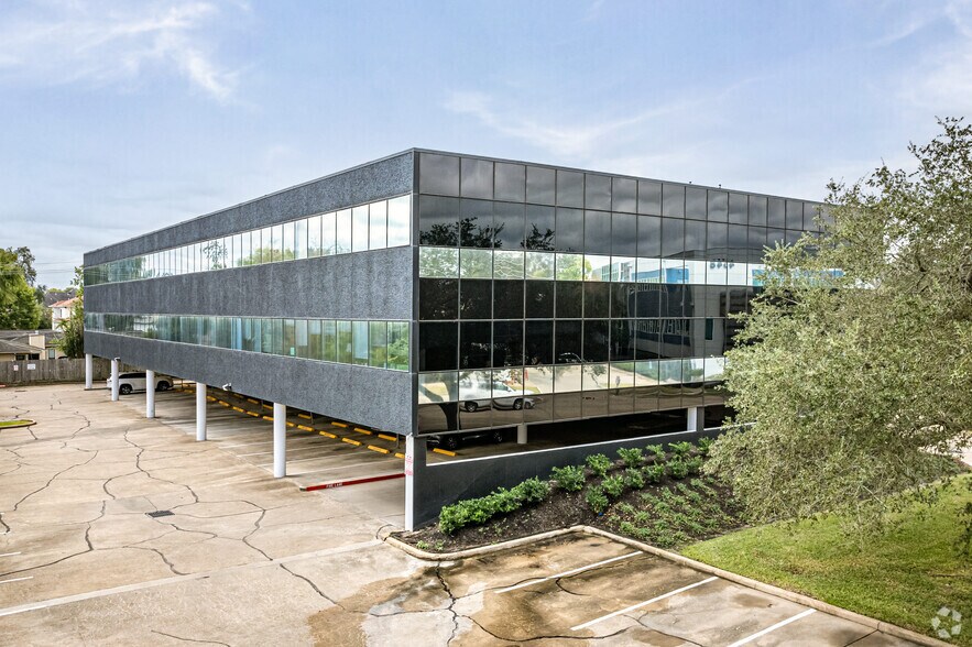 4545 Bissonnet St, Bellaire, TX à louer - Photo du bâtiment - Image 2 de 5