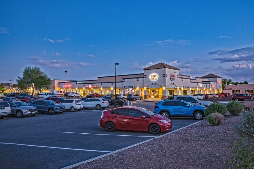 14537 W Grand Ave, Surprise, AZ à vendre - Photo du bâtiment - Image 3 de 9