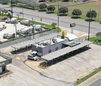 Plus de détails pour 3160 15th St, Tuscaloosa, AL - Commerce de détail à louer