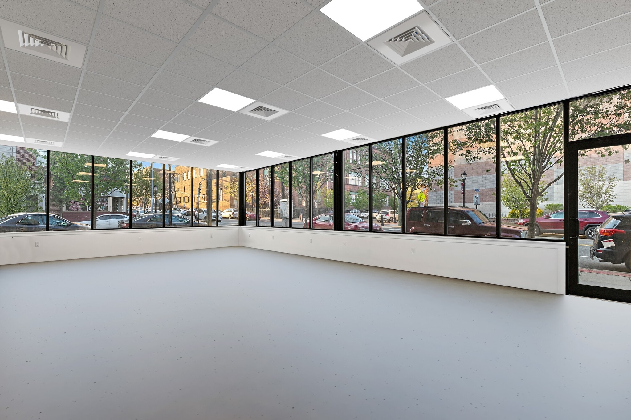 1414 NEW YORK Ave, Union City, NJ for sale Interior Photo- Image 1 of 2