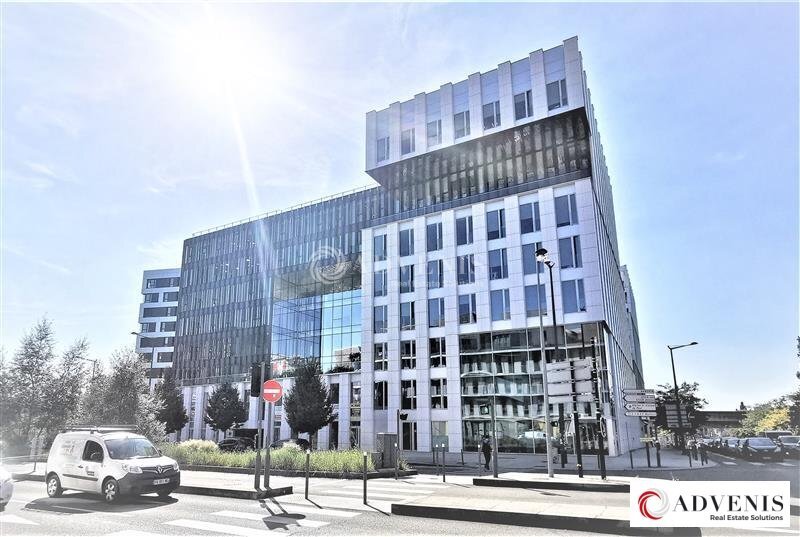 Office in Lille for lease Building Photo- Image 1 of 8