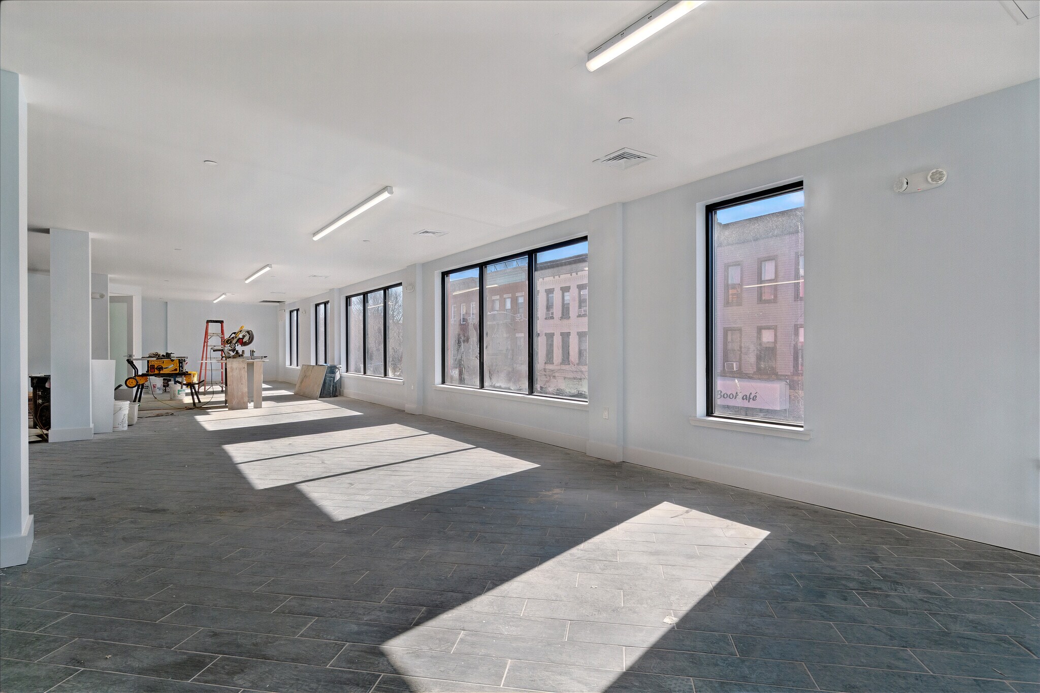 245 Wilson Ave, Brooklyn, NY for lease Primary Photo- Image 1 of 13