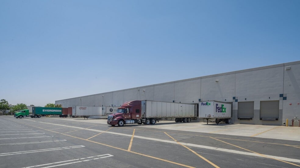 20801 S Santa Fe Ave, Carson, CA for lease - Building Photo - Image 3 of 5
