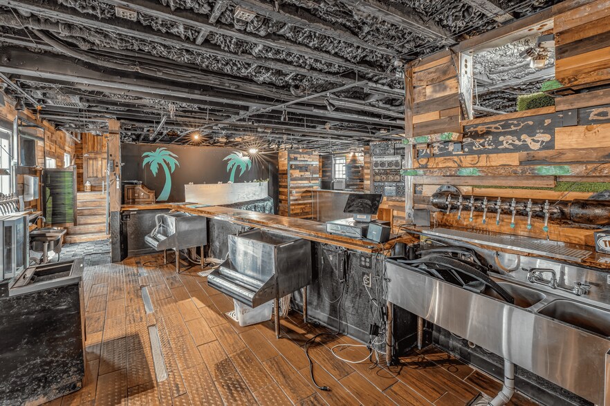 135 Duval St, Key West, FL à louer - Photo du bâtiment - Image 2 de 40