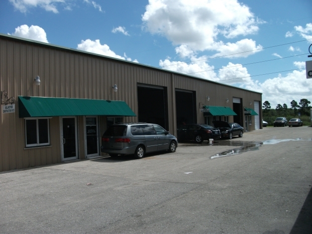 2621 NE 9th Ave, Cape Coral, FL for lease - Building Photo - Image 2 of 8