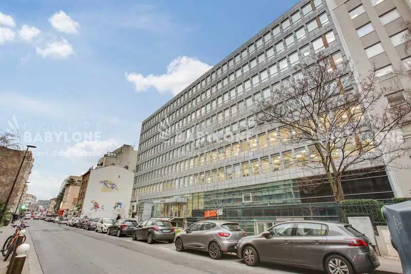 Bureau dans Boulogne-Billancourt à louer - Photo du bâtiment - Image 1 de 8