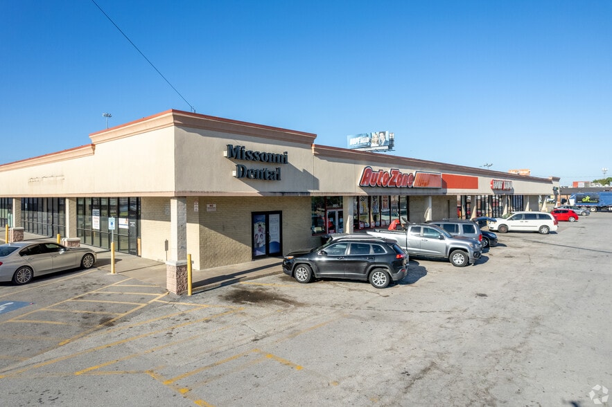7920-8404 Howard Dr, Houston, TX à louer - Photo du bâtiment - Image 1 de 4