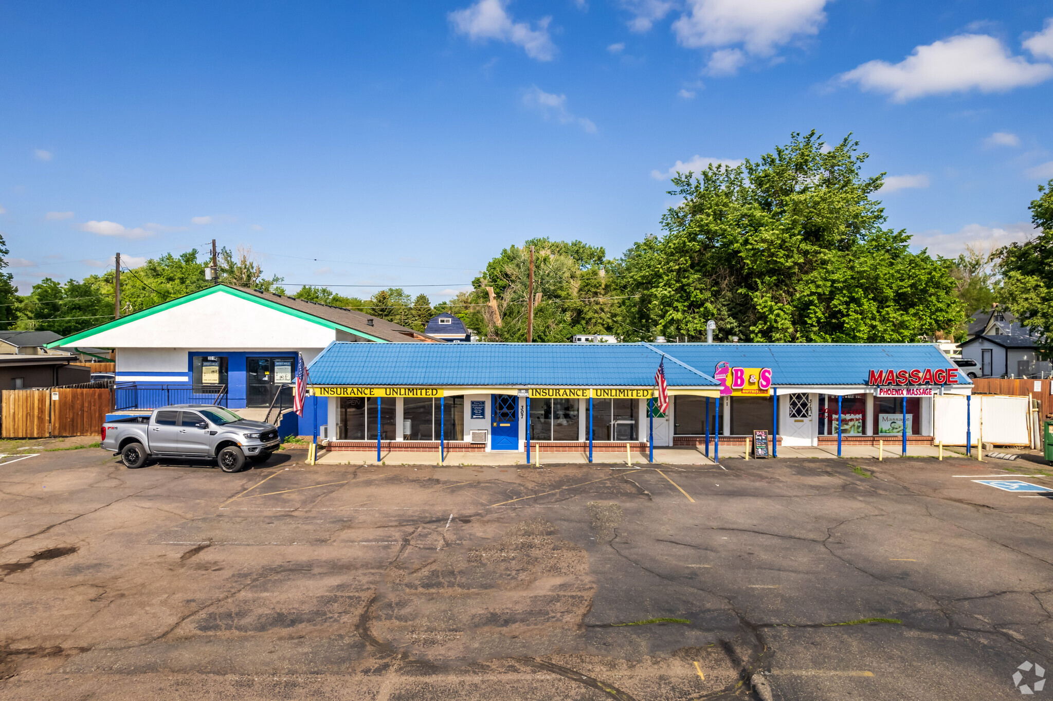 301 Wadsworth Blvd, Lakewood, CO for lease Building Photo- Image 1 of 5