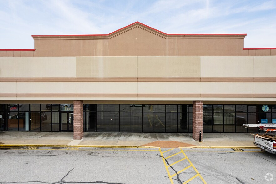 1032-1070 Lemay Ferry Rd, Lemay, MO à louer - Photo du bâtiment - Image 2 de 5